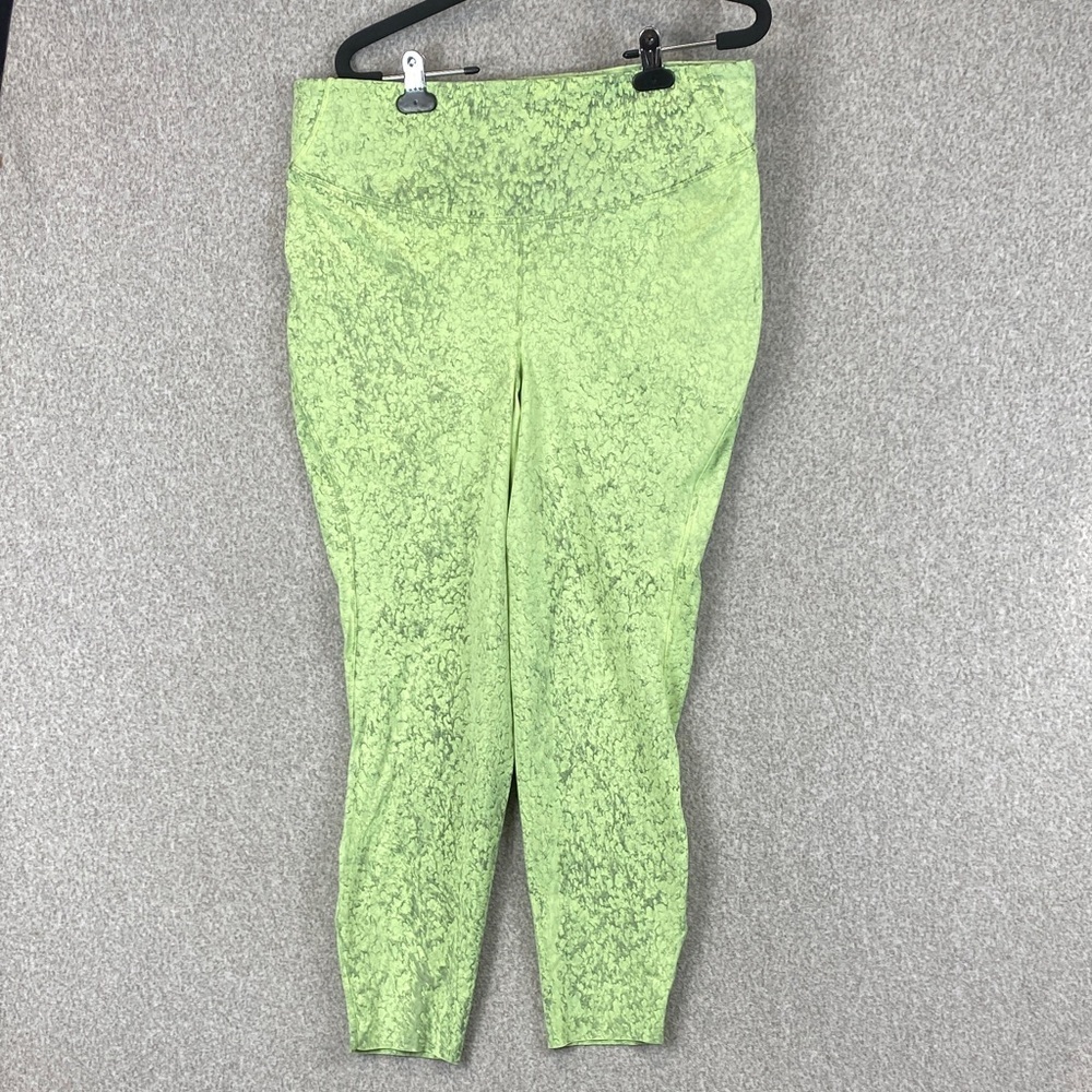 Lululemon Base Pace high rise leggings size 14 inseam 24" green & gray